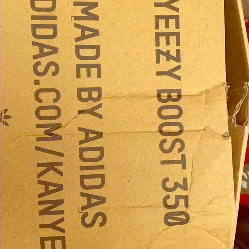 Yeezyboost350 v2 sneakers
